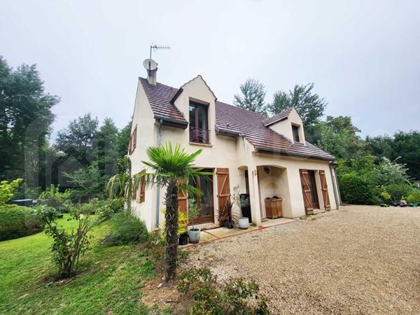 Maison Saclas 7 pièce(s) 126.80 m2