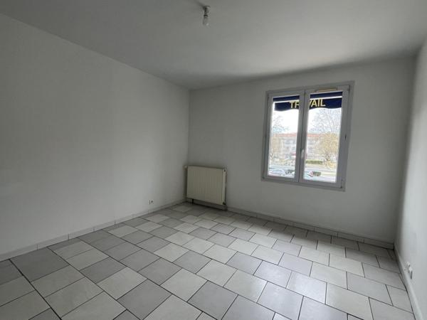 Appartement à louer |  Ribérac |  4 pièces | 74 m²