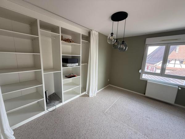 bel appartement T3, de 85 m2, grands espaces de vie, grande terrasse Sierentz