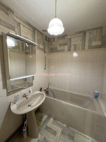 Maison à vendre 4 pièces de 101 m²