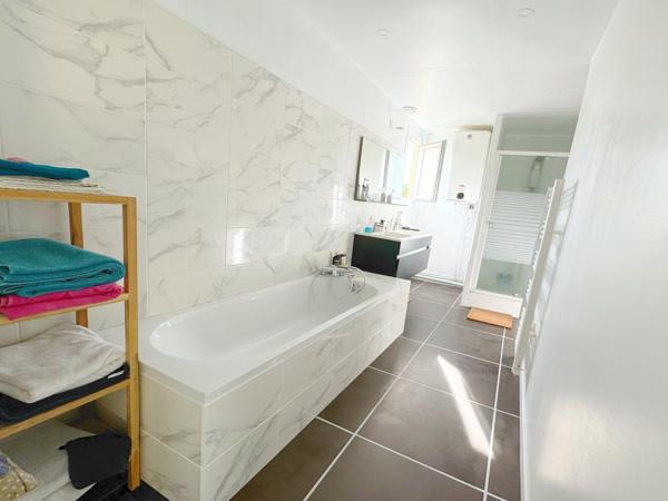 Maison à Guignes, 77390 - 5 pièces 116m²