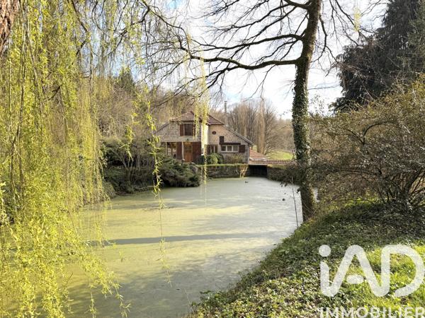 Maison à vendre 9 pièces 189 m² Neuilly-l'Évêque