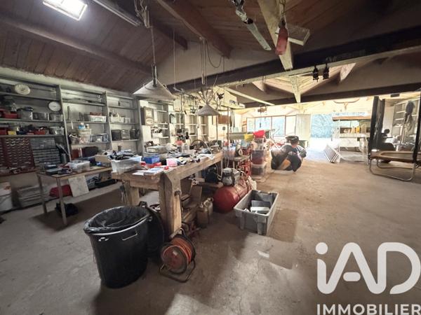 Maison à vendre 9 pièces 189 m² Neuilly-l'Évêque