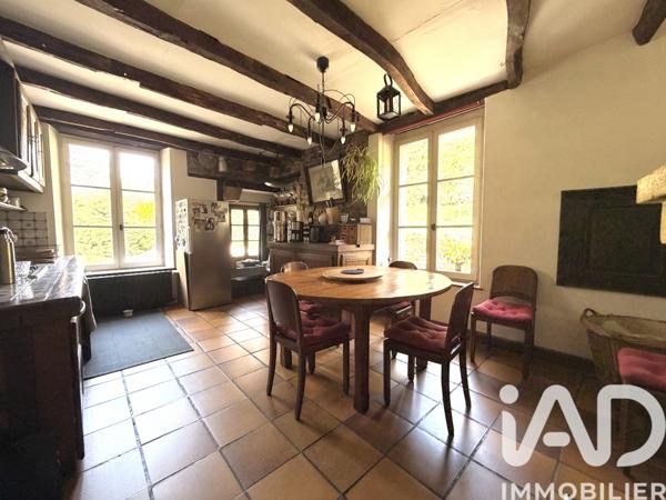 Maison à vendre 9 pièces 189 m² Neuilly-l'Évêque