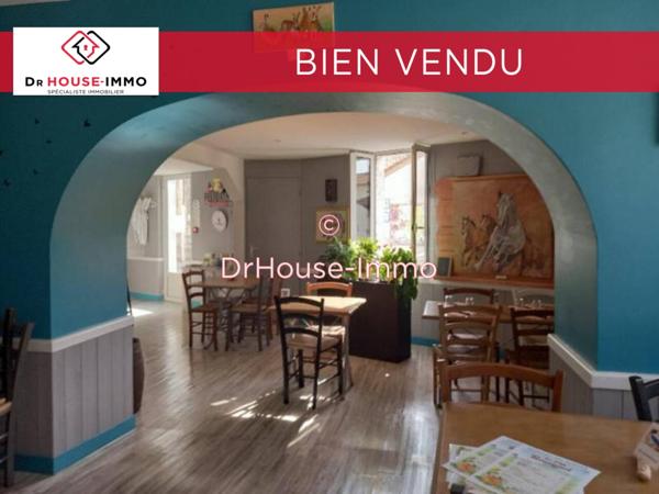 Commerce à vendre 6 pièces de 110 m²