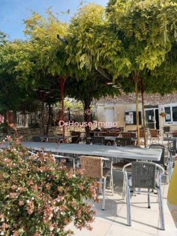 Commerce à vendre 6 pièces de 110 m²