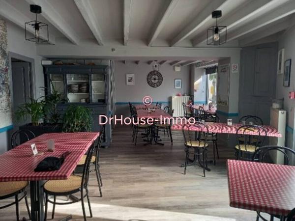 Commerce à vendre 6 pièces de 110 m²