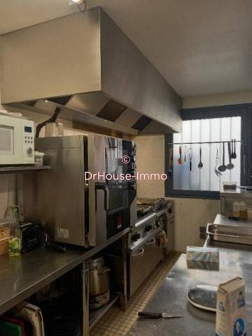 Commerce à vendre 6 pièces de 110 m²