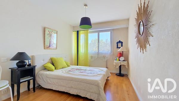 Appartement à vendre 5 pièces 106 m² Bizanos