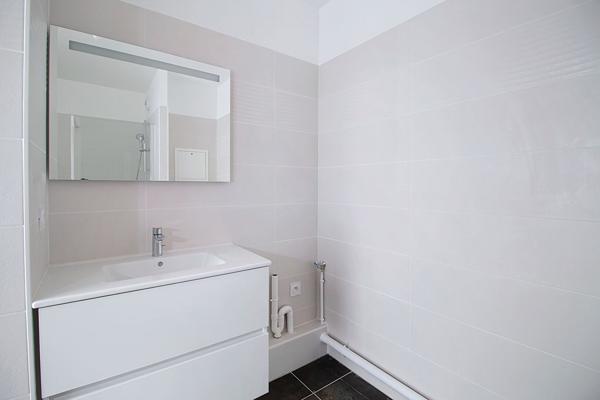 APPARTEMENT RUEIL-MALMAISON MONT-VALERIEN 2 PIECES 1 CHAMBRE IMMEUBLE NEUF