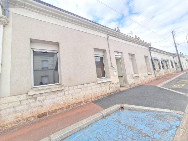 Maison à vendre à Montoire-sur-le-Loir dans le Loir-et-Cher (41800), ref : 41059-896