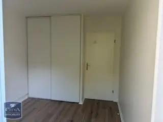 Appartement à louer 2 pièces 51.35m² Le Mans (72000)