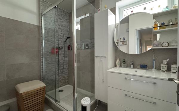 Appartement à vendre    6 pièces •  Torcy