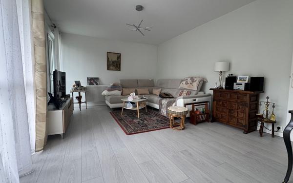 Appartement à vendre    6 pièces •  Torcy