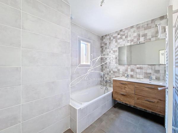 Maison neuve T4 3 chambres 96 m² garage