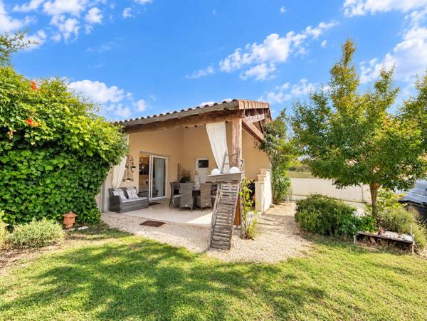 Dept (86)  A vendre Maison de plain pied 5 pièces BEAUMONT (86)