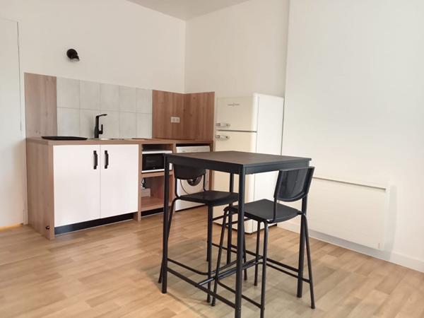 Studio meublé situé à COMPIEGNE - 33,28 m2