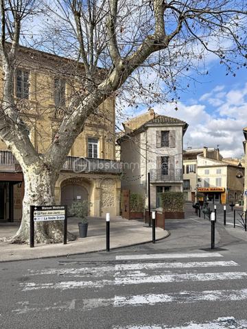 Maison de village de 80 m²