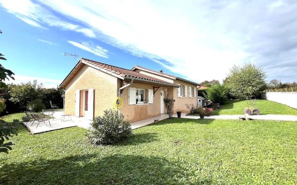 Maison à vendre    6 pièces •  Chessy