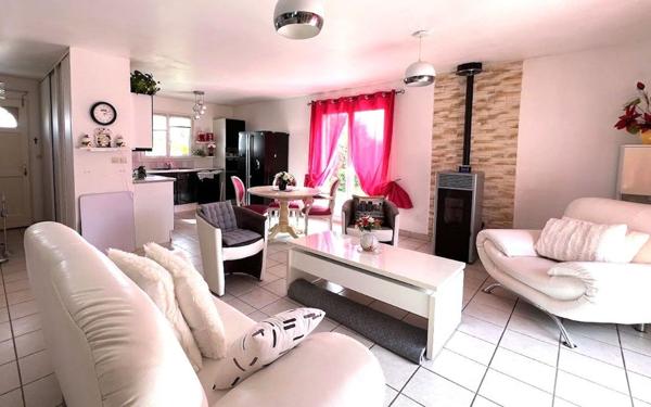 Maison à vendre    6 pièces •  Chessy