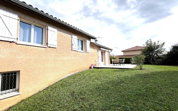 Maison à vendre    6 pièces •  Chessy