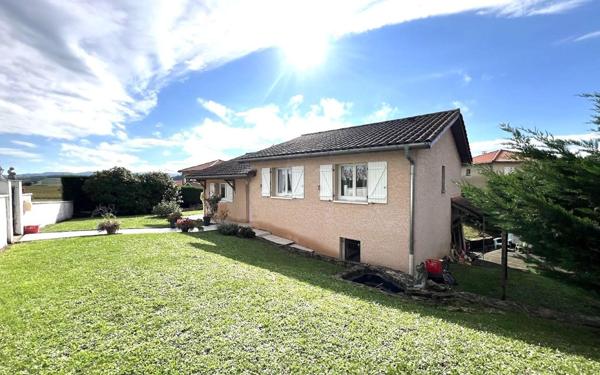 Maison à vendre    6 pièces •  Chessy