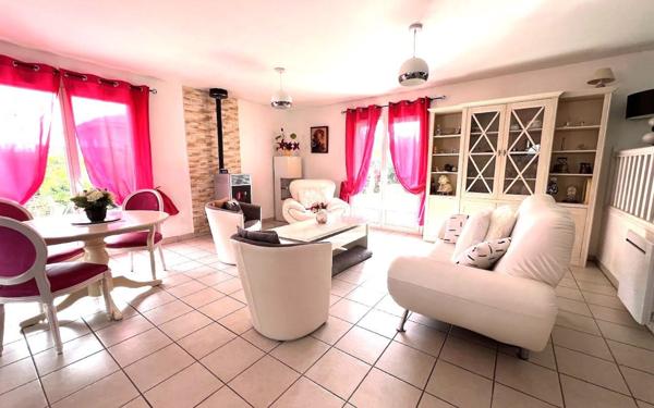 Maison à vendre    6 pièces •  Chessy