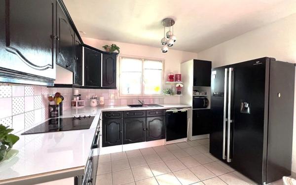 Maison à vendre    6 pièces •  Chessy