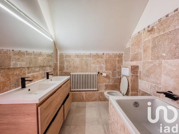 Maison à vendre 7 pièces 250 m² Maintenon