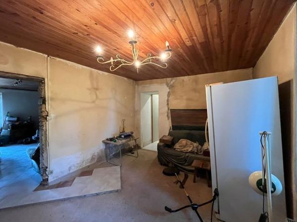 Maison à vendre 138 320 € Sainte-Marthe 3 p 115 m² DPE F