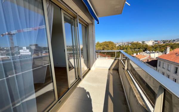 Appartement à louer    3 pièces •  Niort