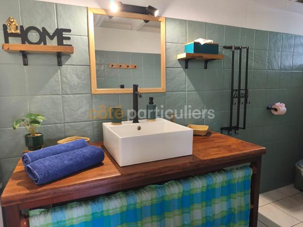 Vente
                Maison30 m² - 2 Pièces -
                    SAINTE ANNE (97180)