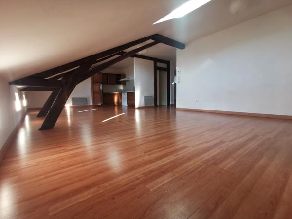 Dpt Hautes Pyrénées (65), à louer MAUBOURGUET appartement T3 de 60,49 m²