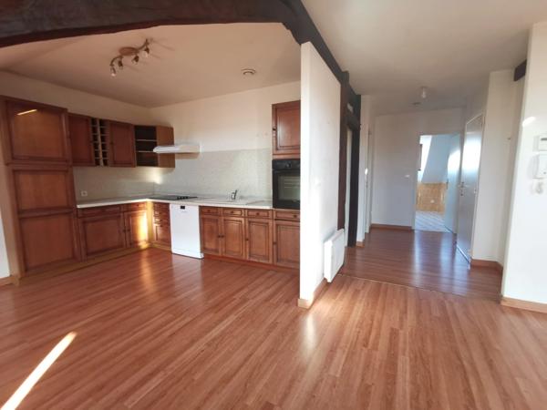 Dpt Hautes Pyrénées (65), à louer MAUBOURGUET appartement T3 de 60,49 m²