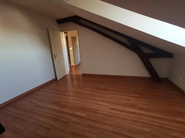 Dpt Hautes Pyrénées (65), à louer MAUBOURGUET appartement T3 de 60,49 m²