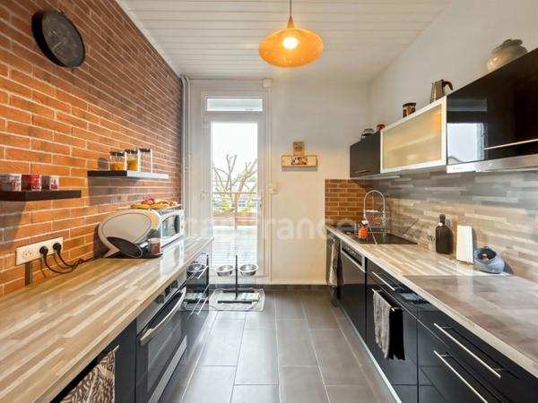 ALLONNES (72) Maison à vendre 3 chambres et un bureau