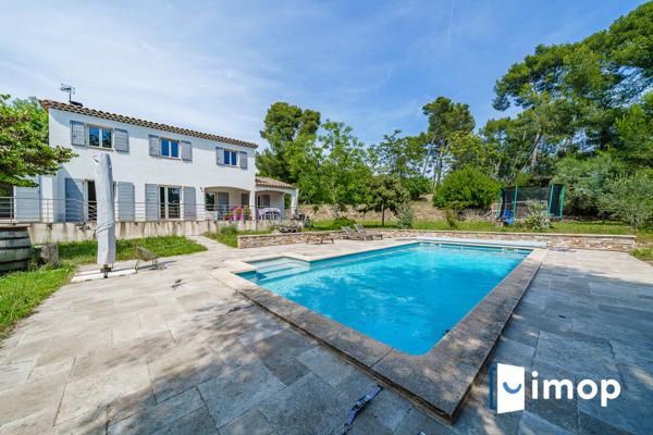 Belle demeure avec piscine