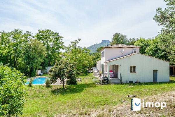 Belle demeure avec piscine