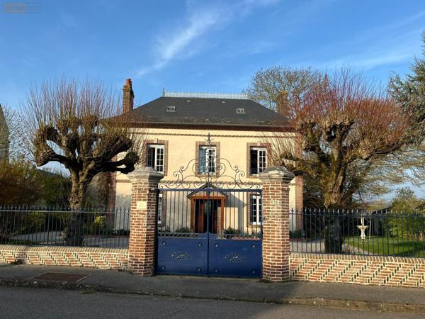 Maison individuelle à vendre à Courtomer dans l'Orne (61390), ref : GR