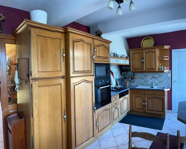 Maison individuelle à vendre à Courtomer dans l'Orne (61390), ref : GR