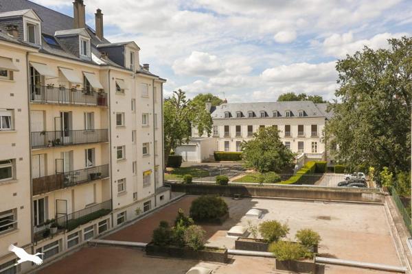 Appartement à vendre 415 935 € Tours 5 p 150 m² DPE D