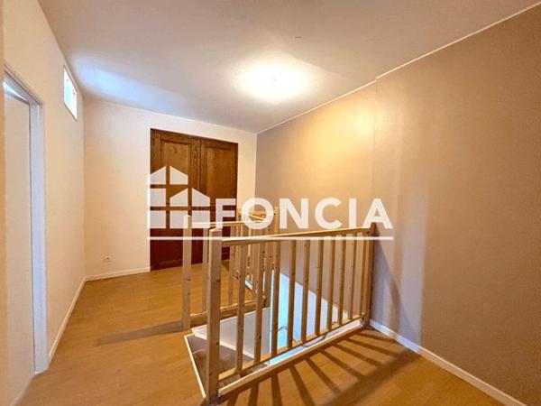 Location Appartement 4 pièces 118.07 m² - Rives 38140