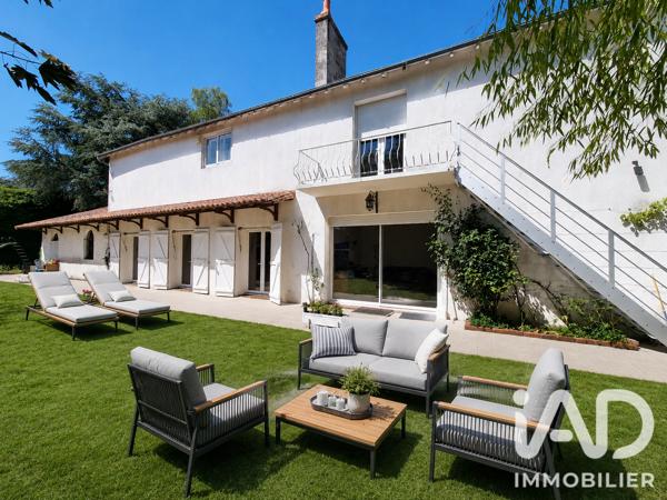 Maison à vendre 10 pièces 316 m² Civray