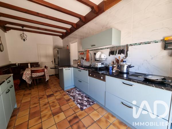 Maison à vendre 10 pièces 316 m² Civray