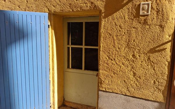 Maison à vendre    2 pièces •  Aups