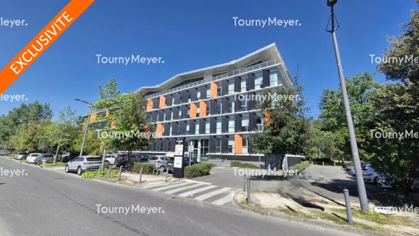 BUREAUX RENOVES A LOUER - BRUGES FACE AU LAC