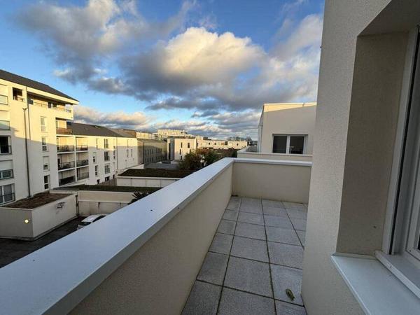 Appartement 3 pièces                                        - 44100 Nantes Réf : 11973
