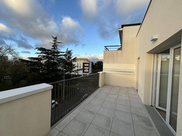 Appartement 3 pièces                                        - 44100 Nantes Réf : 11973