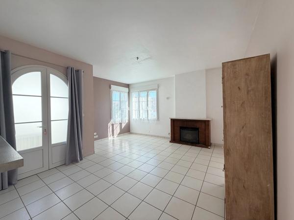 Maison Art Déco (DPE C) avec piscine chauffée dans quartier prisé de MONT DE MARSAN (40)