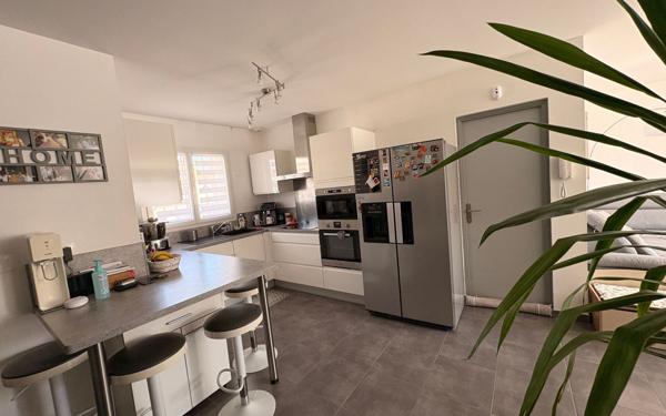 Maison à vendre    4 pièces •  Villegailhenc